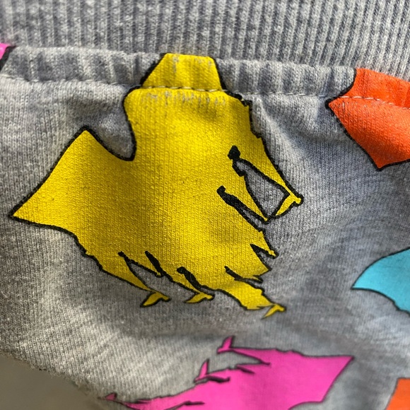 Disney Parks castle lounge shorts - Picture 6 of 6